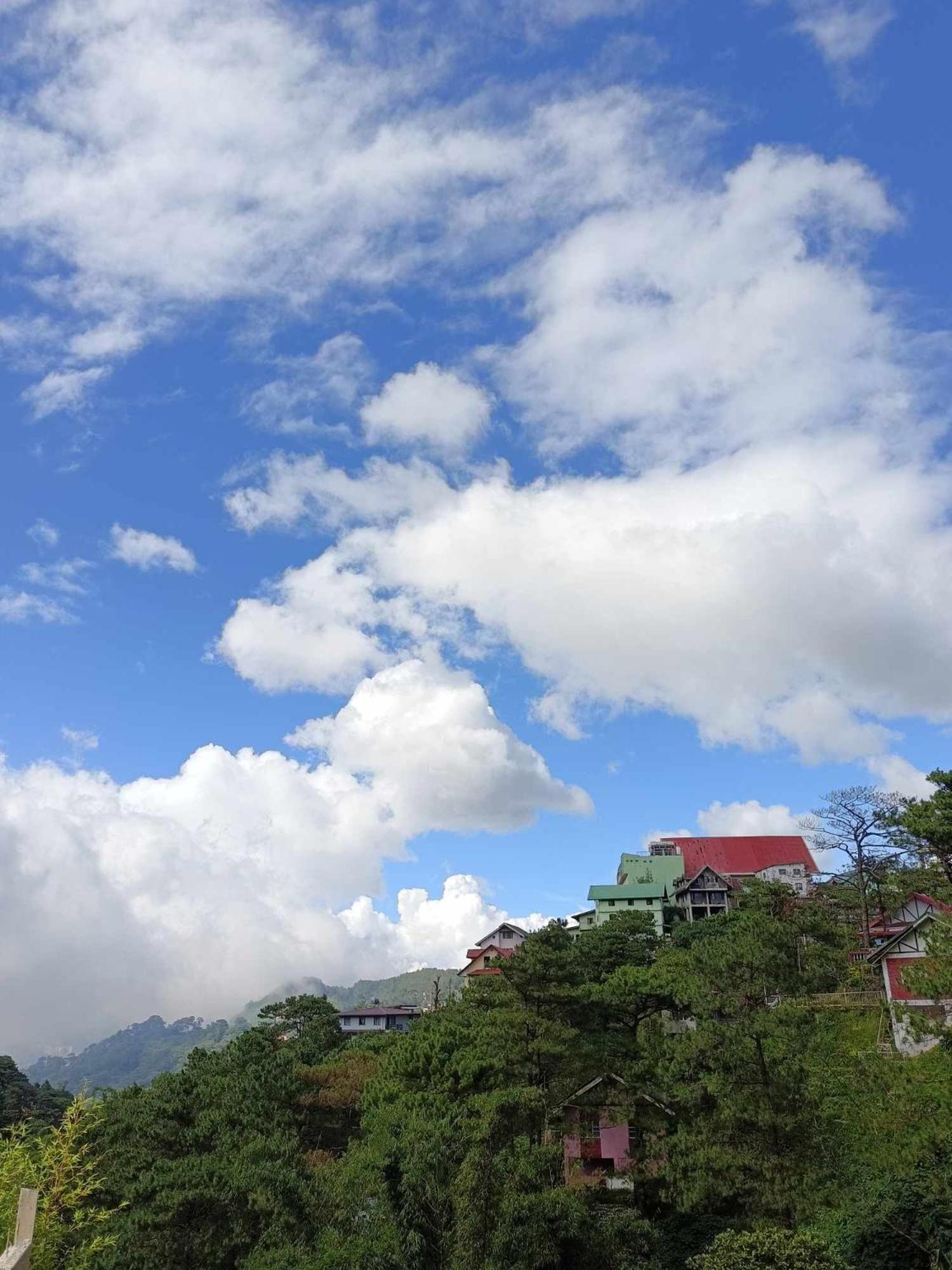 Misty Hills Aparthotel Baguio City Exterior photo